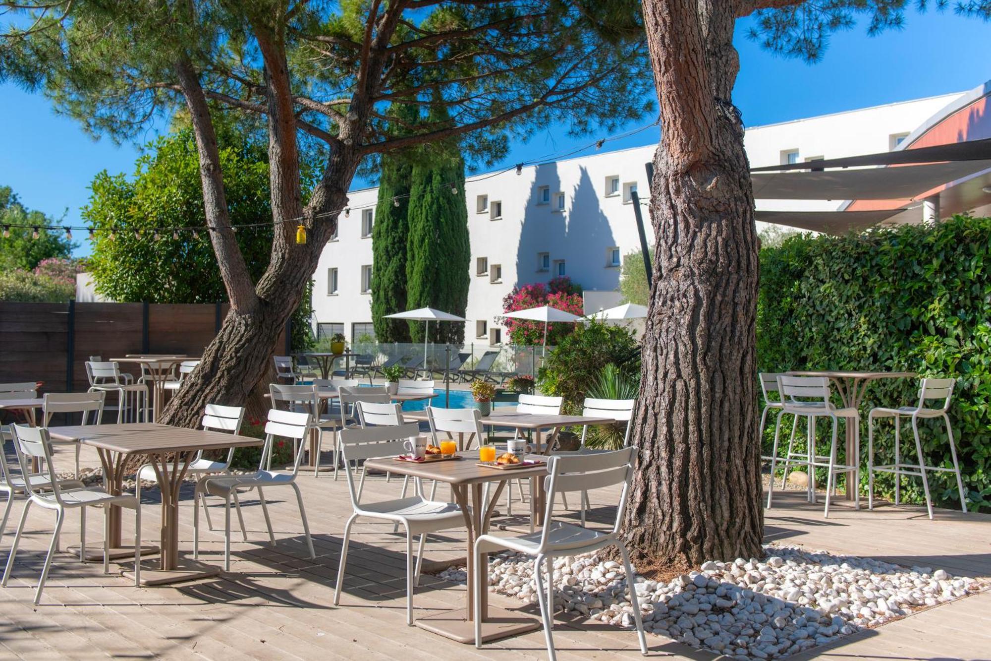 Kyriad Montpellier Est - Lunel Lunel  Exterior photo