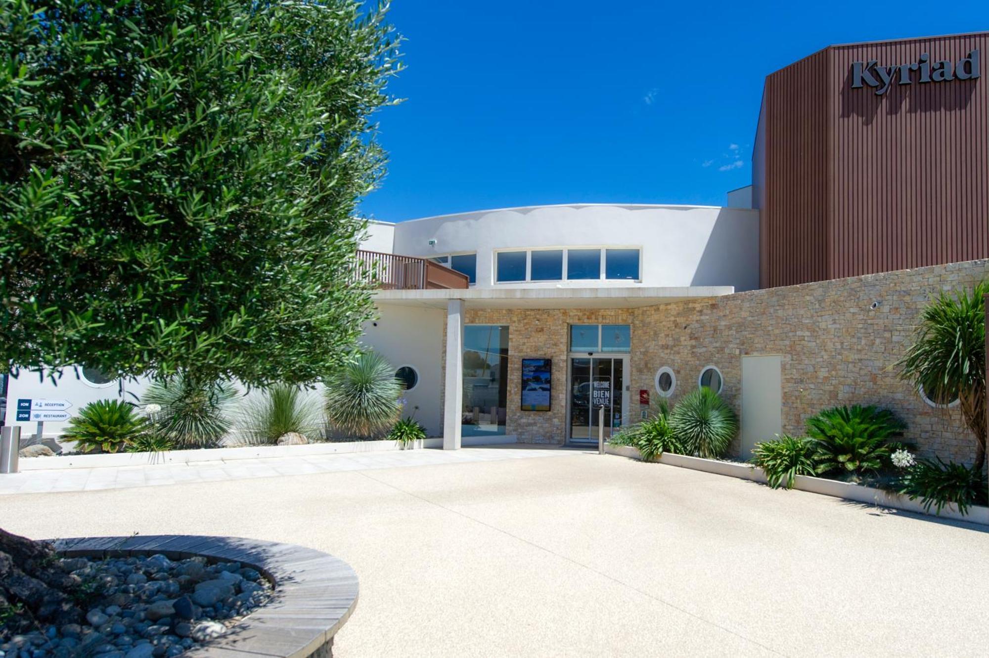 Kyriad Montpellier Est - Lunel Lunel  Exterior photo